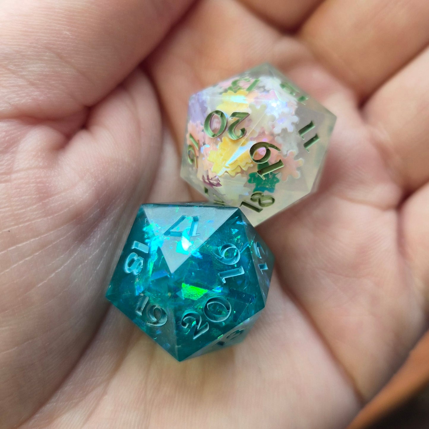 Pastel Flower Green Spin-down