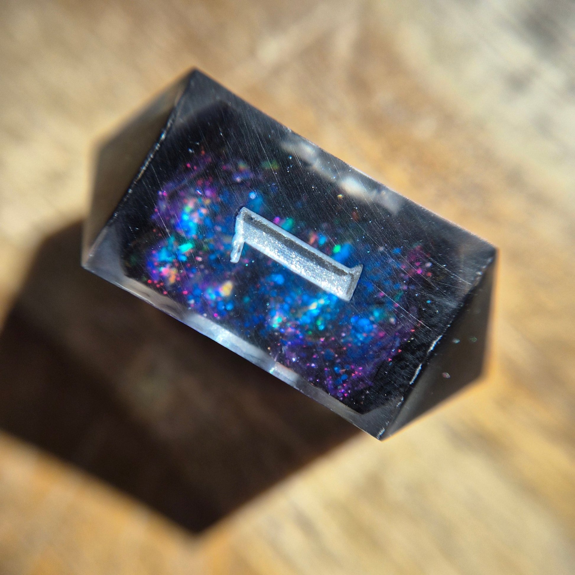 Custom - 7pc Dice Set (Geodes) - DiceCoven