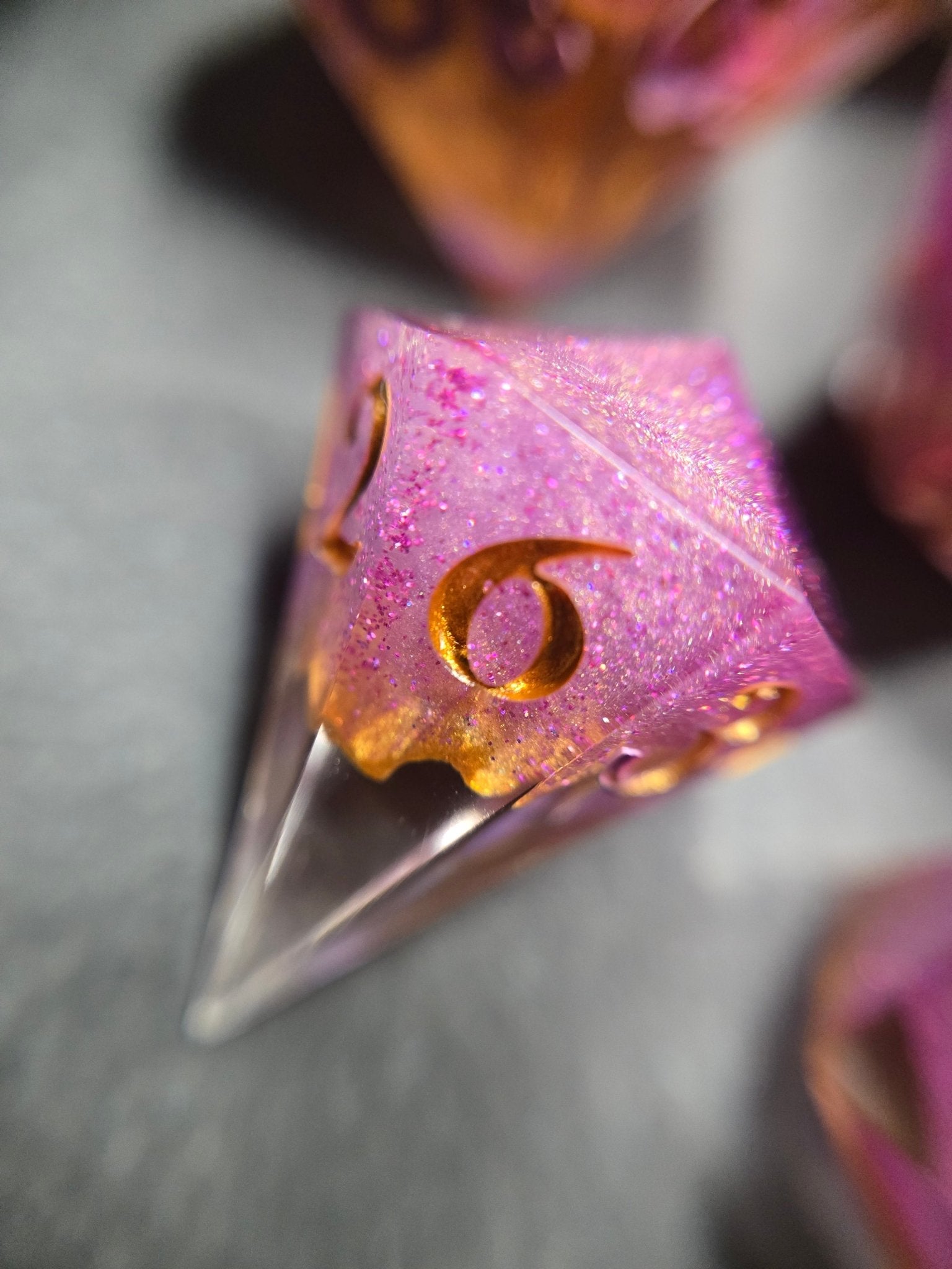 Custom - 7pc Dice Set (Geodes) - DiceCoven