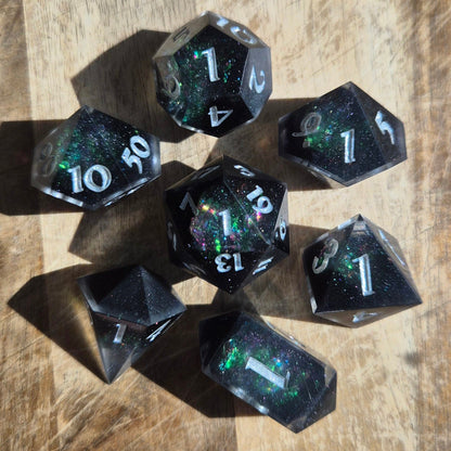 Custom - 7pc Dice Set (Geodes) - DiceCoven