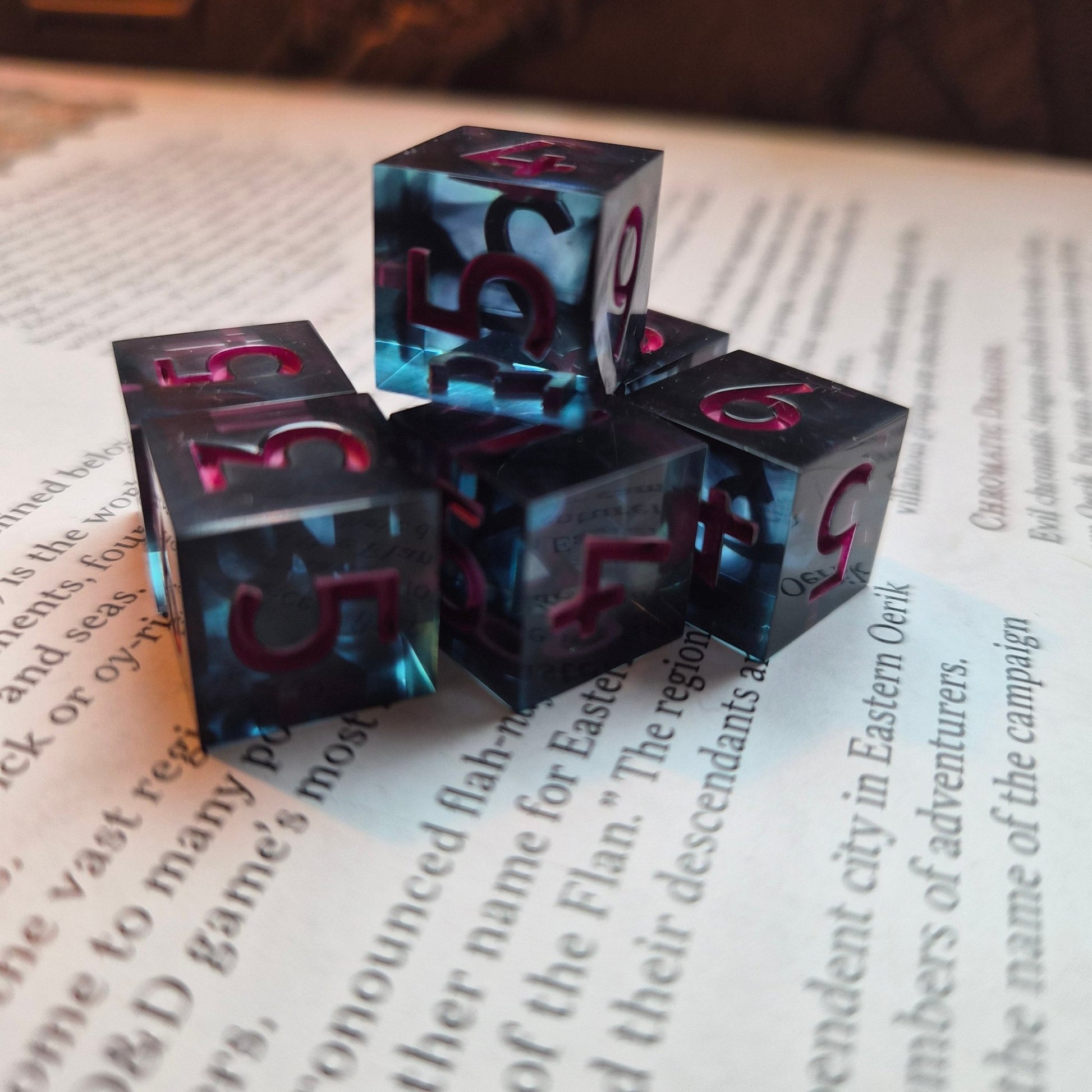 Smoky Neon - DiceCoven